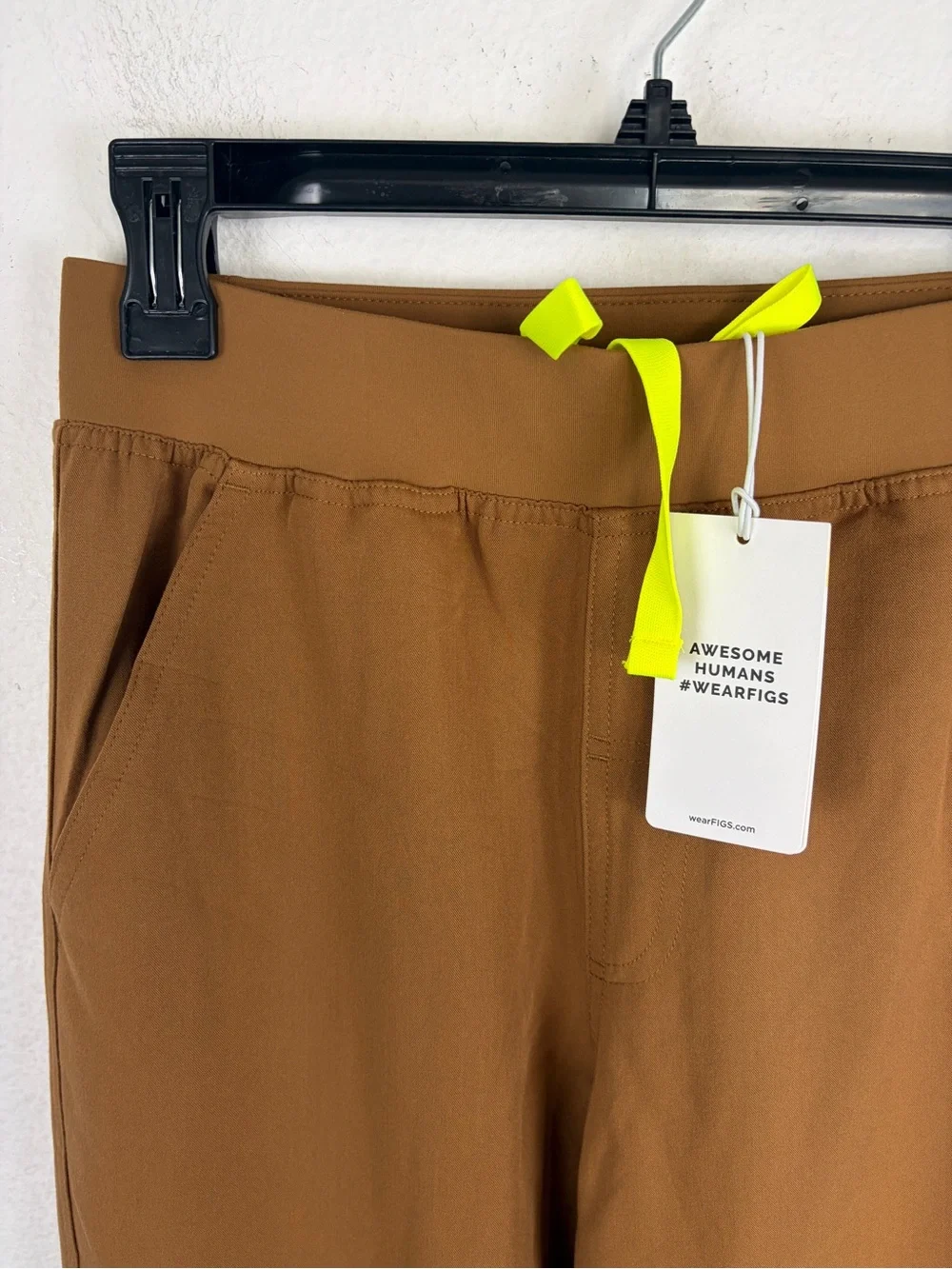 Figs Axim Men’s Scrub Tall Brown Pant Sizes XS and XXS New with Tags Bottoms